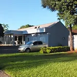 Hotel Sinha Moca